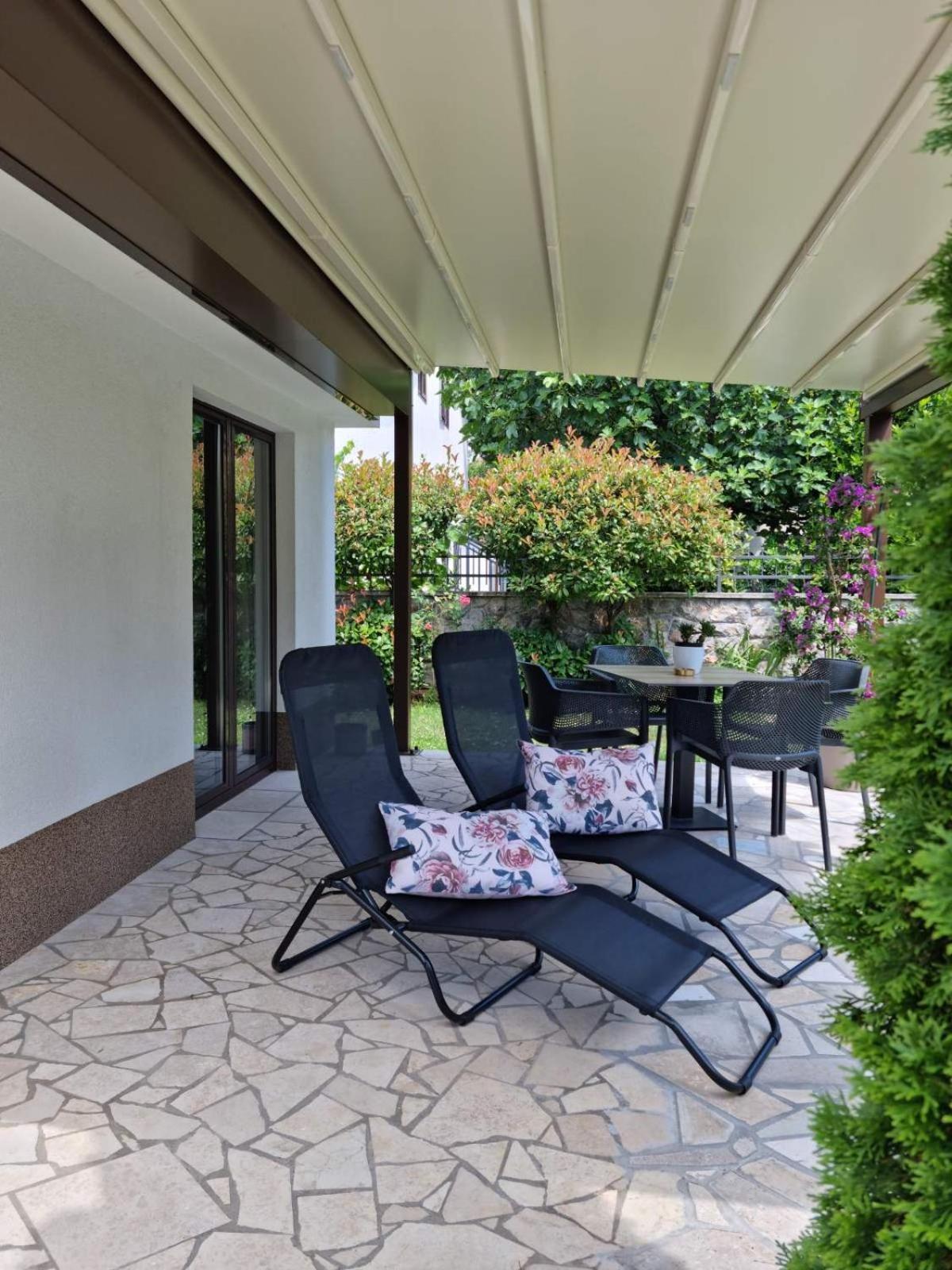 Apartmani Nika 1 Fiume Esterno foto
